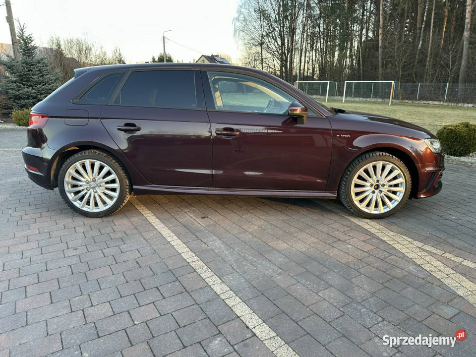 Audi A3 Sportback 8V 2012 4/5 mazowieckie Lipówki