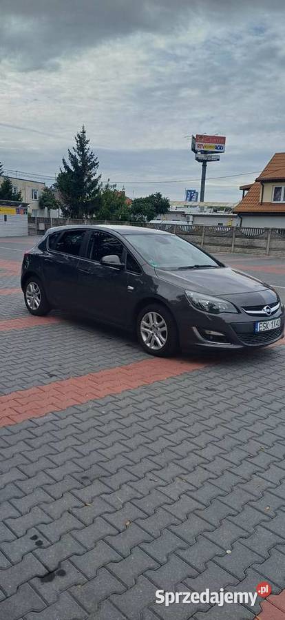 Opel astra j 14 turbo lift Rawa Mazowiecka sprzedam
