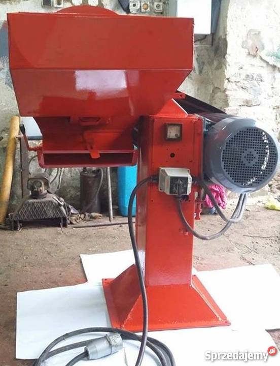 Śrutownik bijakowy z silnikiem 11KW Rolnictwo dolnośląskie Nieszkowice