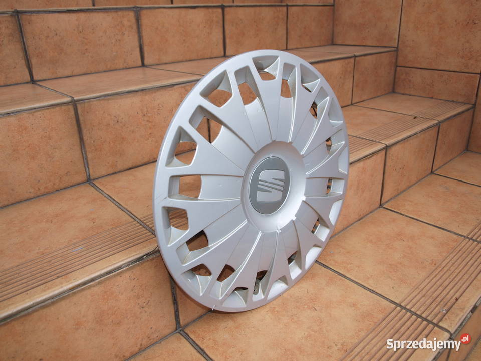 Seat kołpak 15 oryginalny 1 sztuka