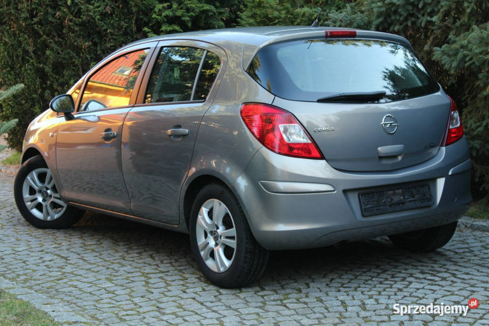 Opel Corsa Benzyna 5 drzwi Opłacony D 20062014 Lubań