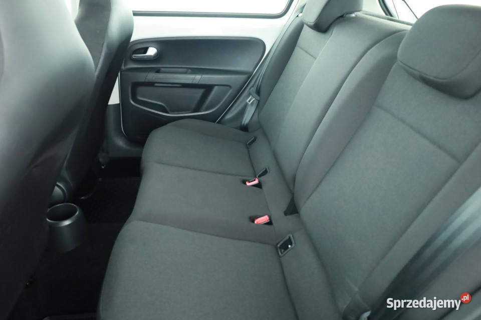 VW Up 10