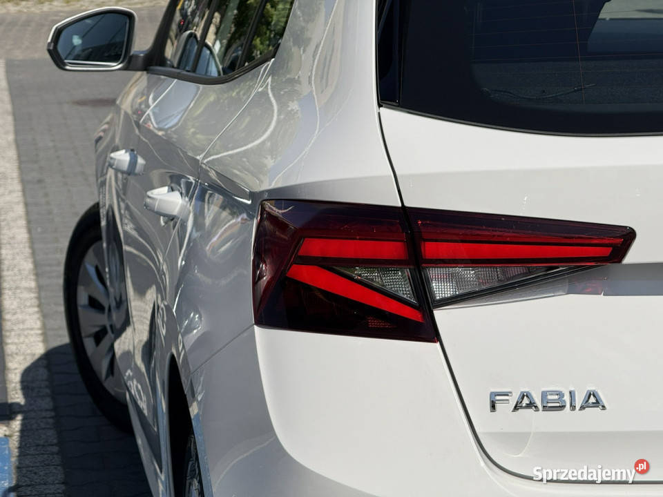 koda Fabia 10 mpi 80 selection gwarancja światła LED śląskie Tychy