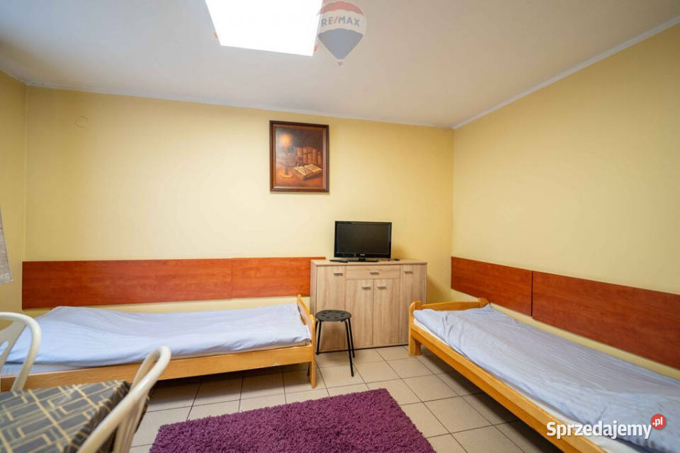 Obiekt z możliwością przekształcenia na DPS Lokale użytkowe Sosnowiec