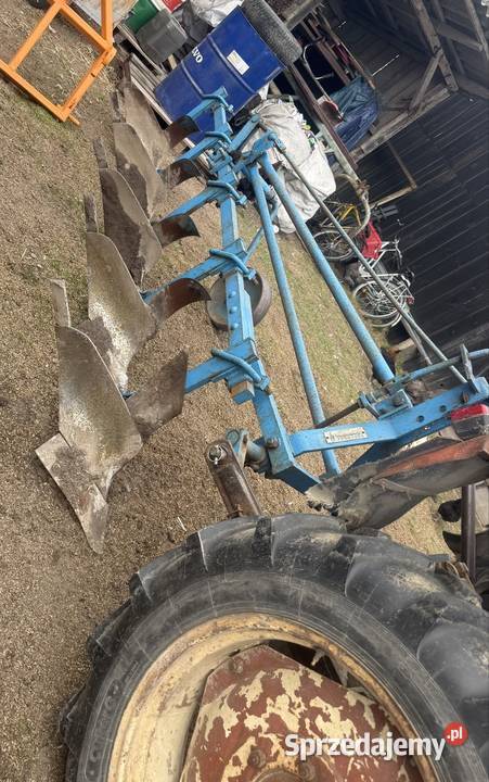 Sprzedam plug 5 skibowy podorywkowy rabewerk Zezulin Drugi