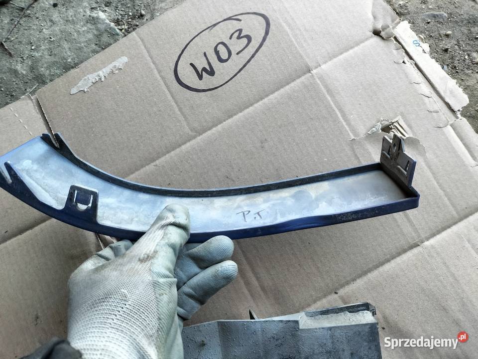 AUDI A38L A3 8L 4D 5D LISTWA POD LAMPE ŚLIZG