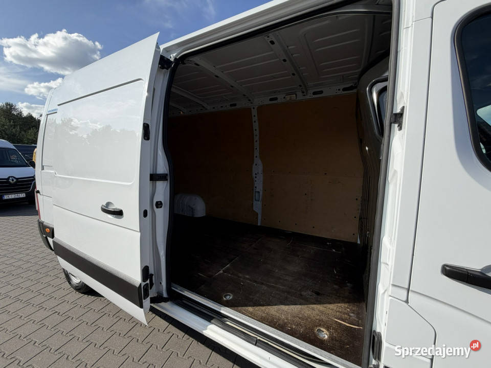 Renault Master 23 136 L3H2 Furgon Blaszak Salon ESP świętokrzyskie