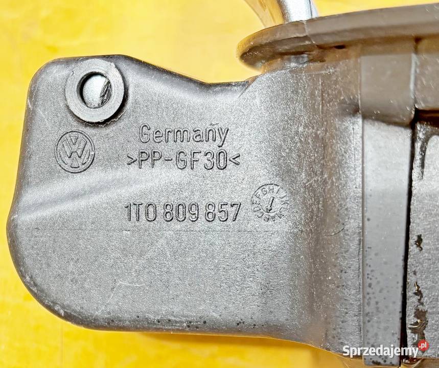 VW TOURAN KLAPKA WLEWU PALIWA LC 1T0809857 Radom sprzedam