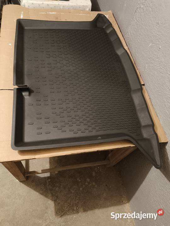 Oryginalna mata do bagażnika do Dacia Sandero 3 łódzkie