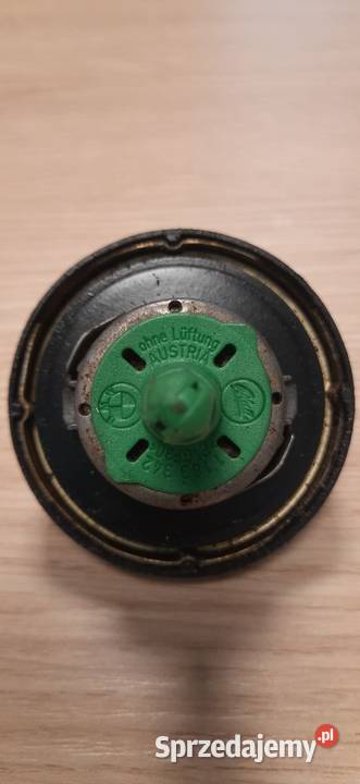 Korek wlewu paliwa BMW e46 e39 19962000 1183342 osobowe Małkowo