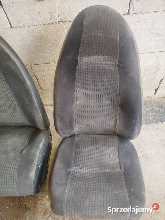 Fotele lotnicze fiat 126p Maluch Golcowa