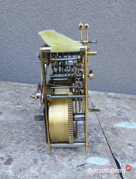 801 Mechanizm starego zegara ściennego Muhlheim