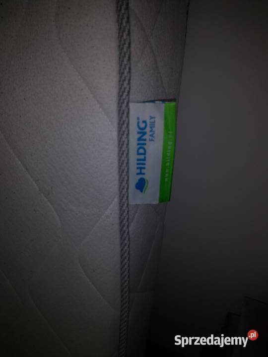 Nowe łóżko 90200 z materacem Hilding Szczodre