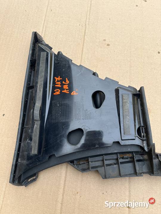 MERCEDES W177 ŚLIZG ZDERZAK PRAWY PRZÓD Międzychód