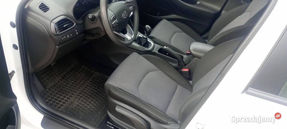 Hyundai i30 15 DPI benzyna 2022 Śliczne Auto manualna Radomsko