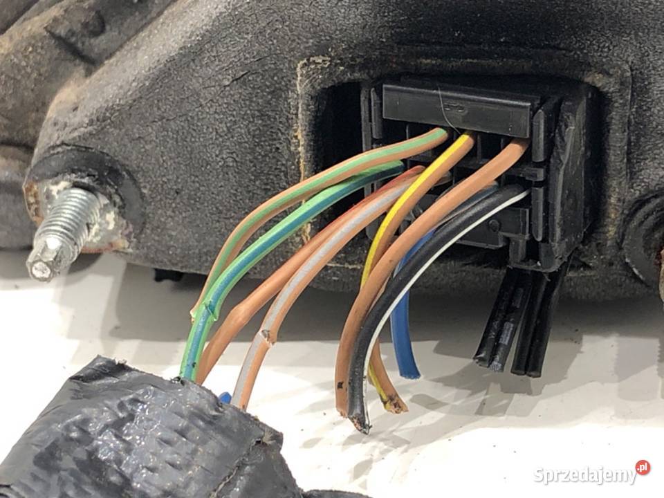 LUSTERKO PRAWY CHRYSLER 300C SedanLimuzyna osobowe