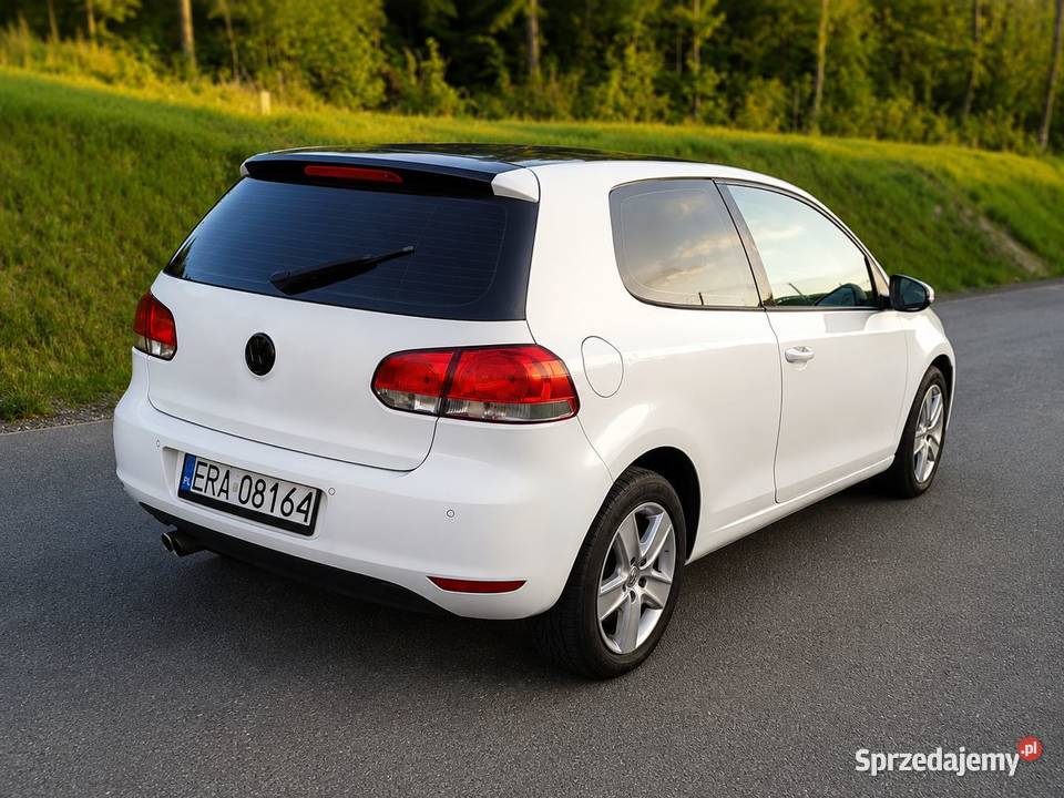 Volkswagen Golf 6 VI 14 Benzyna Grzane Fotele 1390cm3 Poręba
