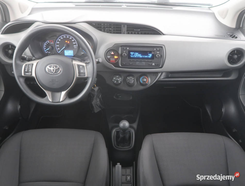 Toyota Yaris 10 VVTi Bielany Wrocławskie
