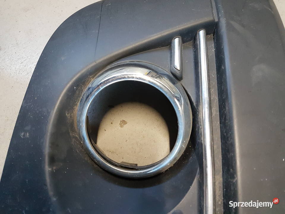 PEUGEOT 3008 KRATKA HALOGENU PRAWA CHROM ATRAPA Turek sprzedam