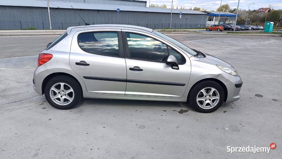 Peugeot 207 14 16V Rok produkcji 2006 świętokrzyskie Kielce
