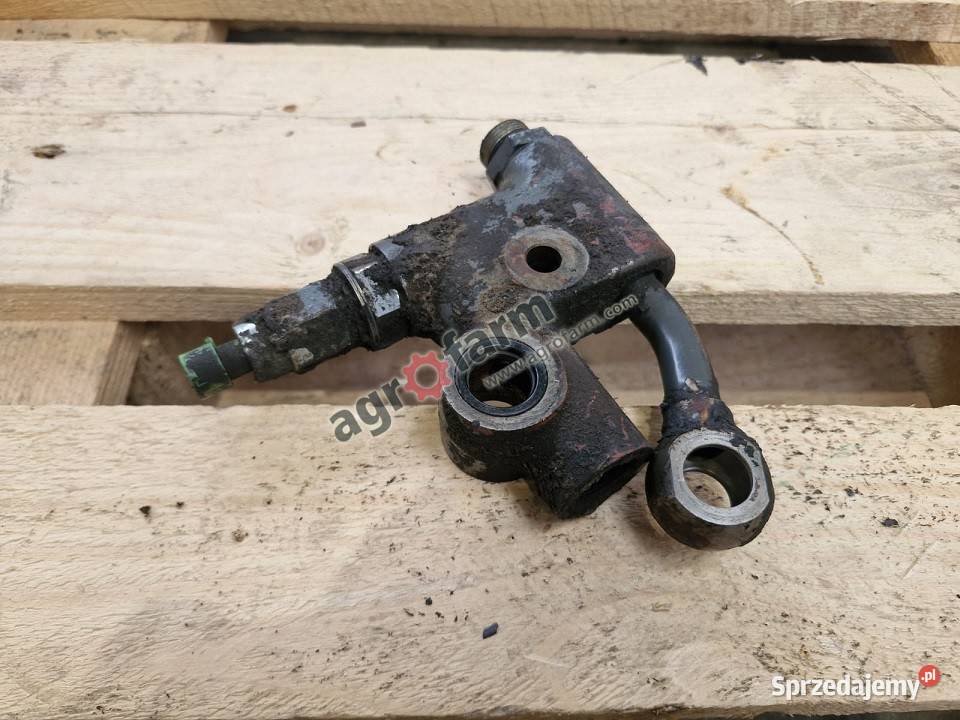Obudowa zaworu Fendt 307 308 309 310 311 312 Byków