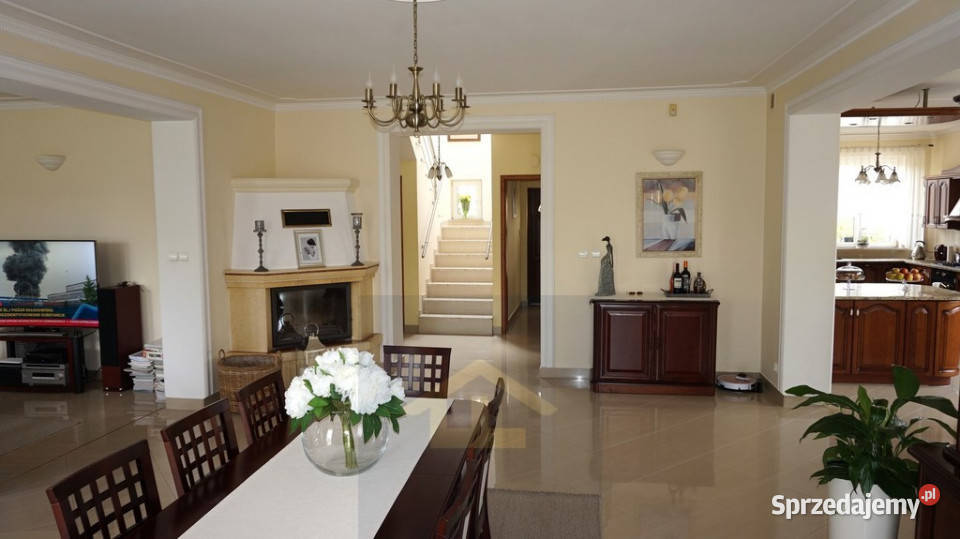 Gospodarstwo rolne w gminie Karczewhodowla koni mazowieckie