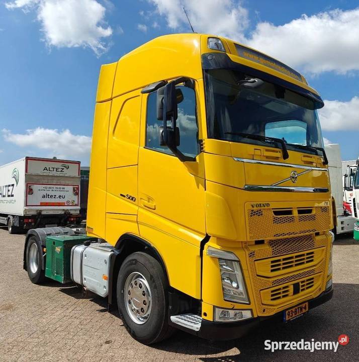Ciagnik Volvo z sprezarko do paszy Welgro Biała Podlaska
