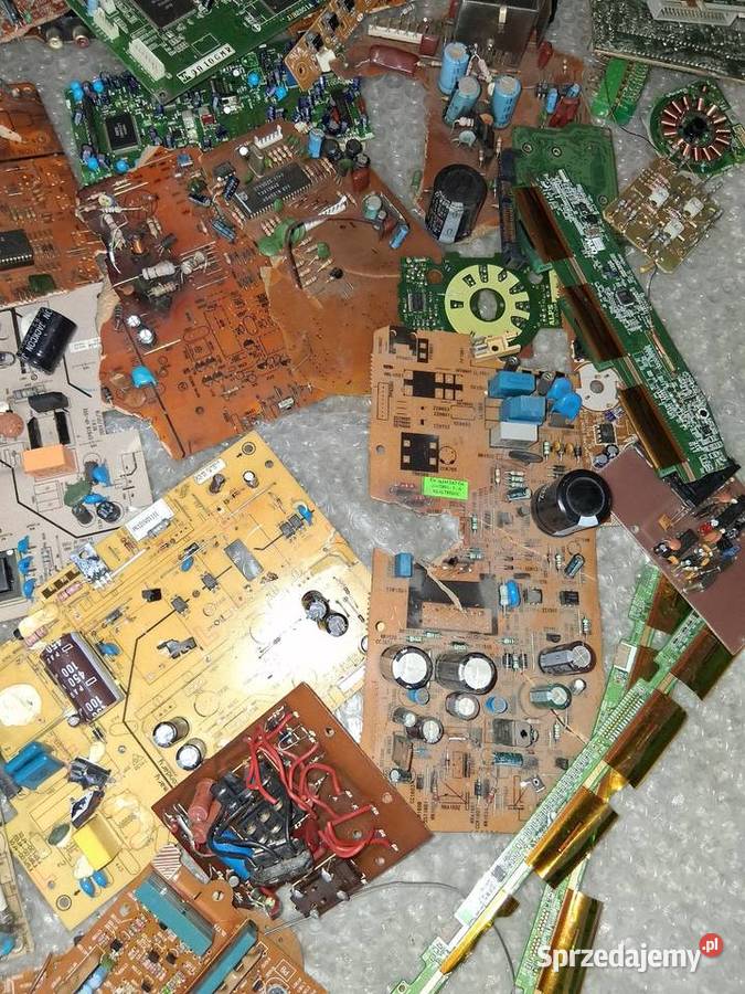 Złom komputerowy sprzedam