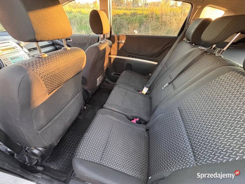 Toyota Corolla Verso 18 Sol 7os MMT Corolla Verso Kamionki