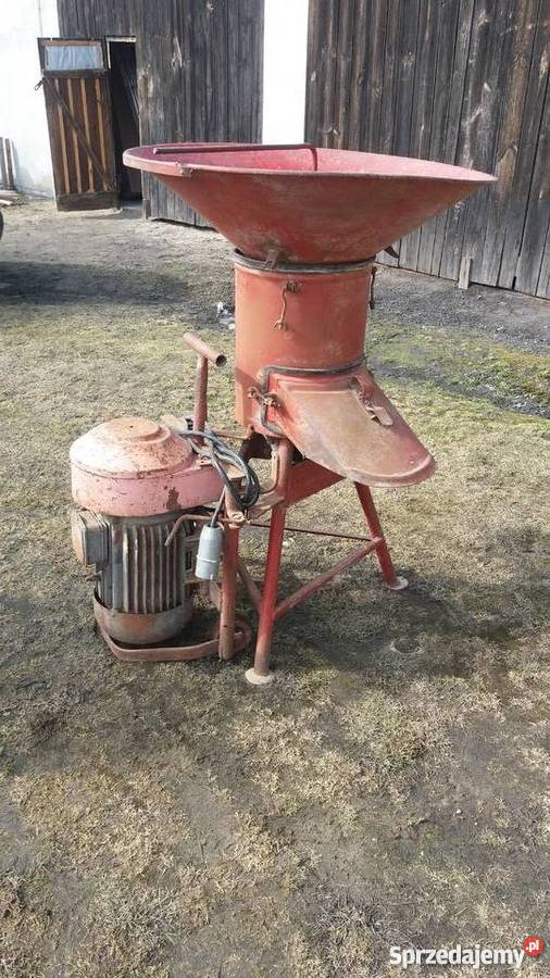 Śrutownik bijakowy Bąk z silnikiem 75 Kw Komorniki