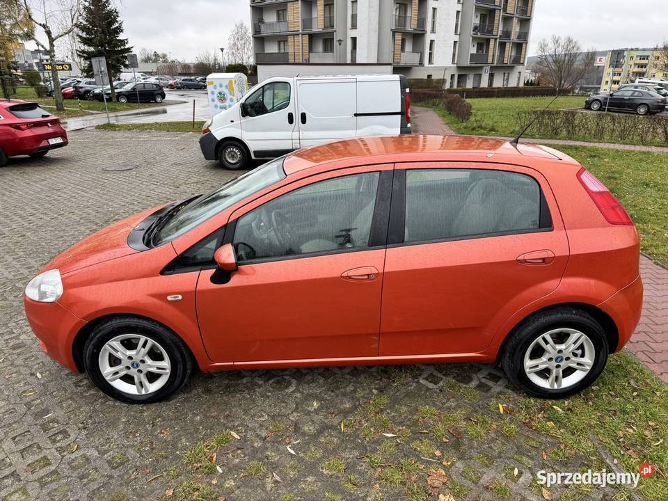 Niski potwierdzony przebieg 6 lat 1 właściciel Kielce