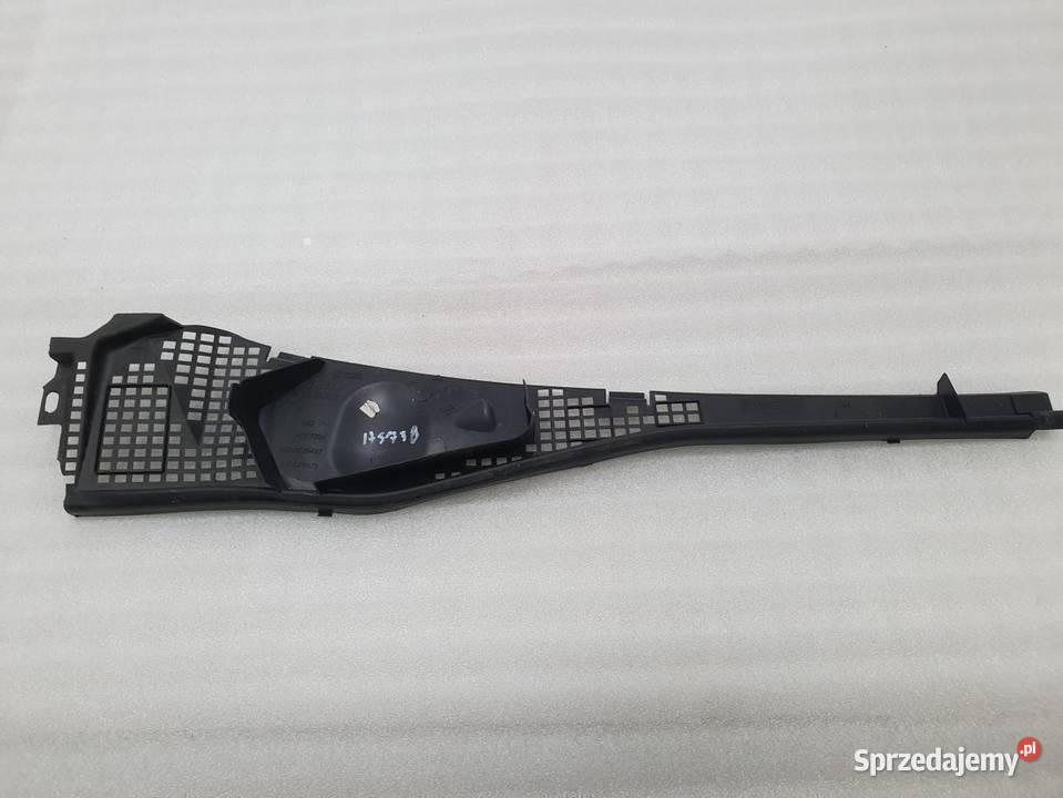 PODSZYBIE LEWE DACIA SANDERO 8200825457