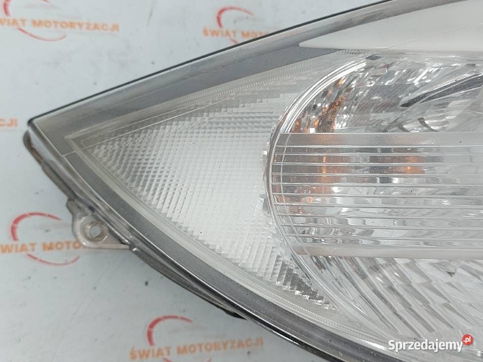 BMW E88 11r lampa prawa przód ANGLIK 7263642 Kielce
