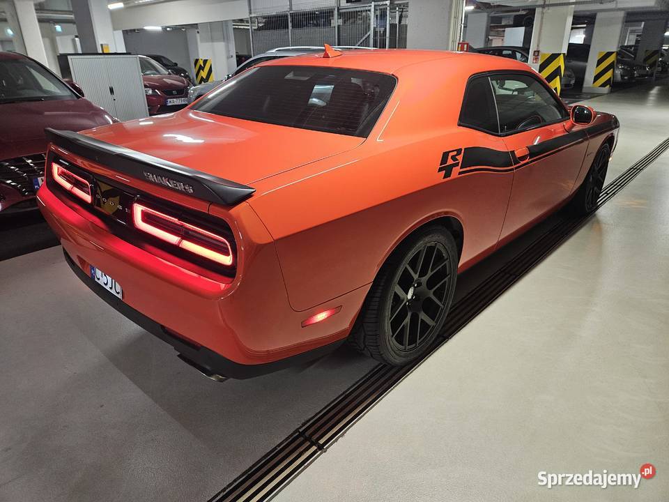 Dodge challenger shaker rt plus