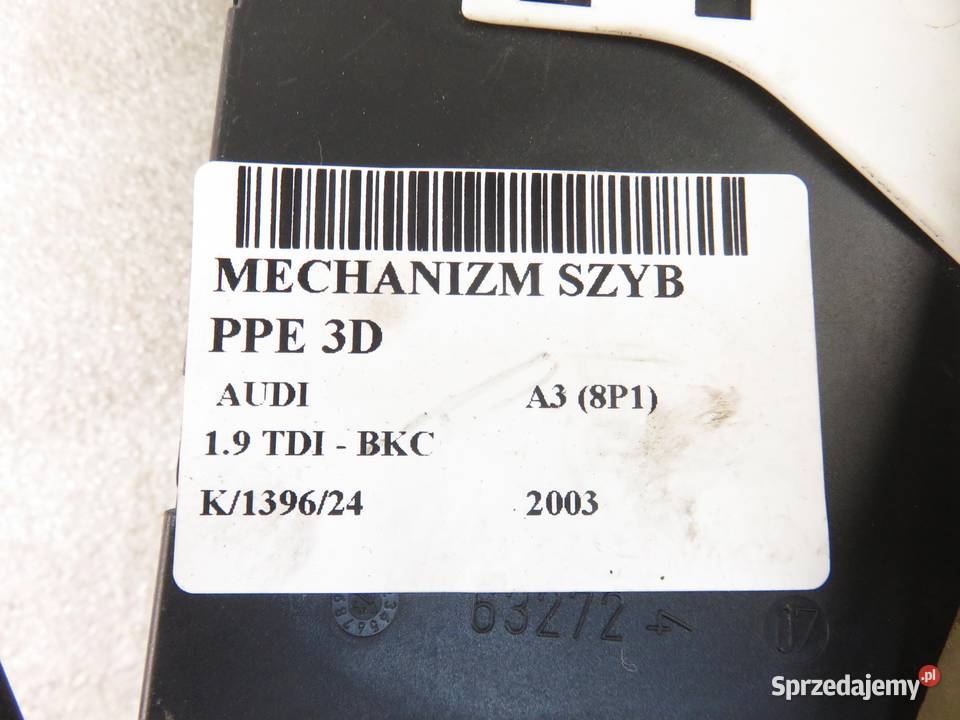 PODNOŚNIK SZYBY PRAWY 3D AUDI A3 8P 8P0959802A