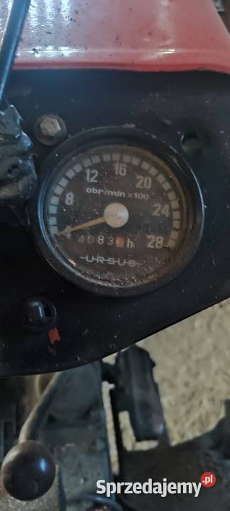 Ursus c330 czerwony 1973 Majdan Zbydniowski