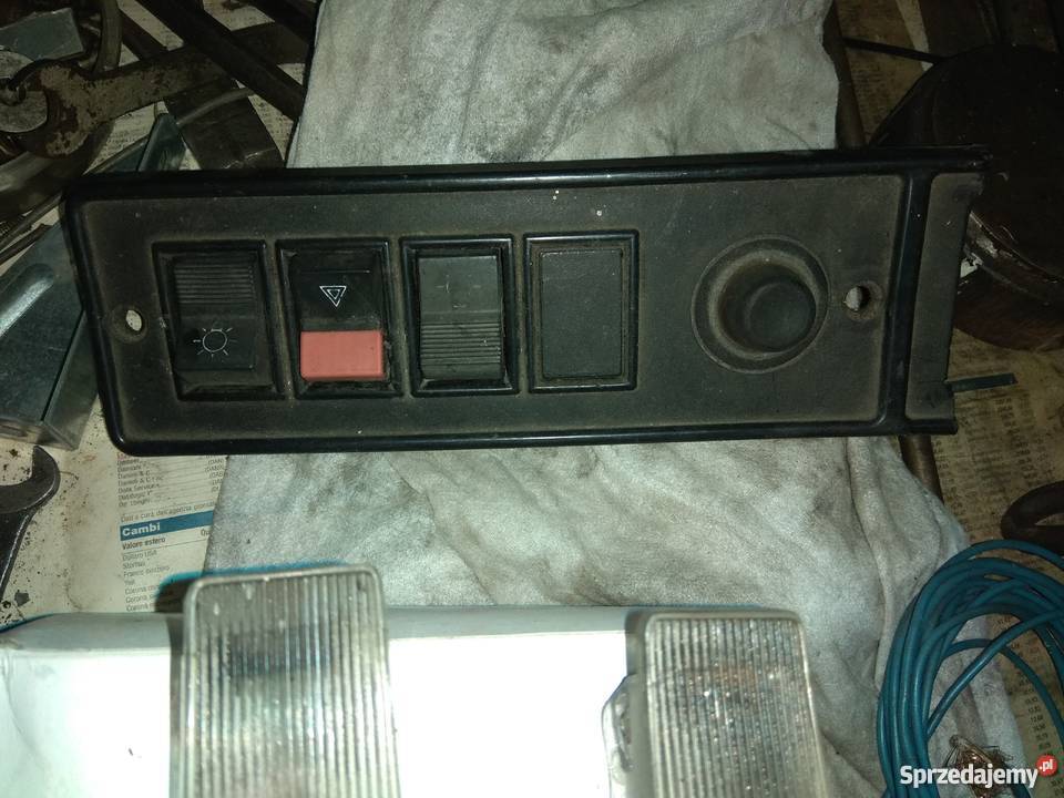 Przełączniki Fiat 126p konsola osobowe Kraków