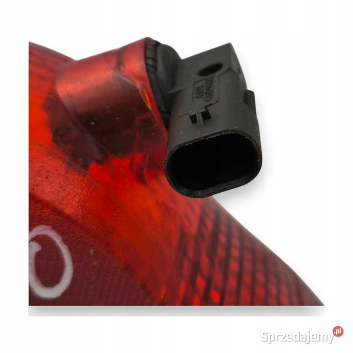 LAMPA PRAWA Volvo V40 II 1219 tylna tylnia Dół Lampy tylne Chełm sprzedam