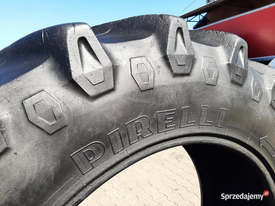 2x Opona używana rolnicza 48070R38 PIRELLI TM700 Zaścianki