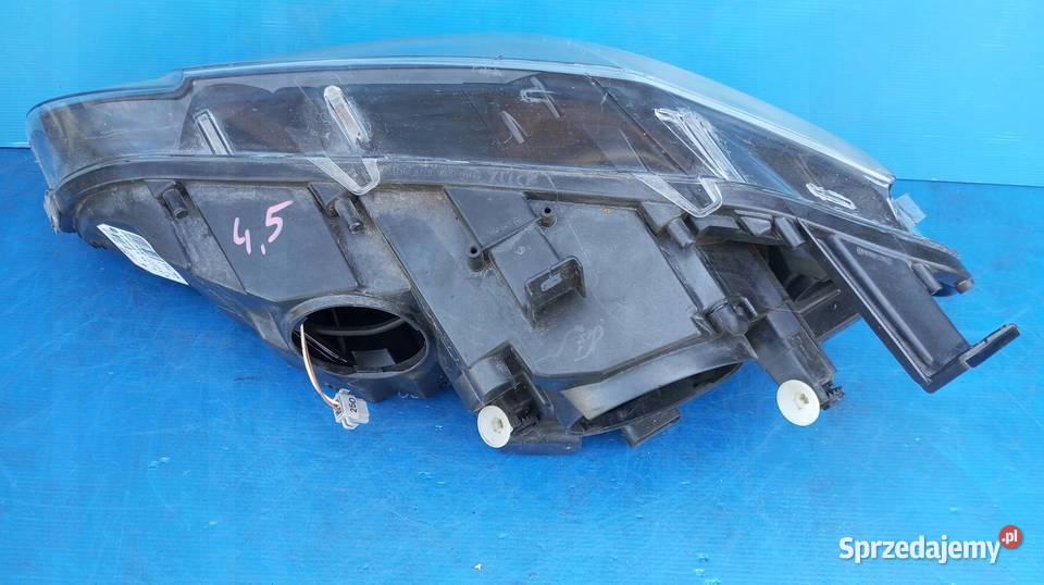 LAMPA PRAWY PRZÓD EUROPA XENON 7271358 BMW X6 sprzedam