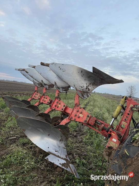Pług obrotowy Akpil świętokrzyskie Pacanów