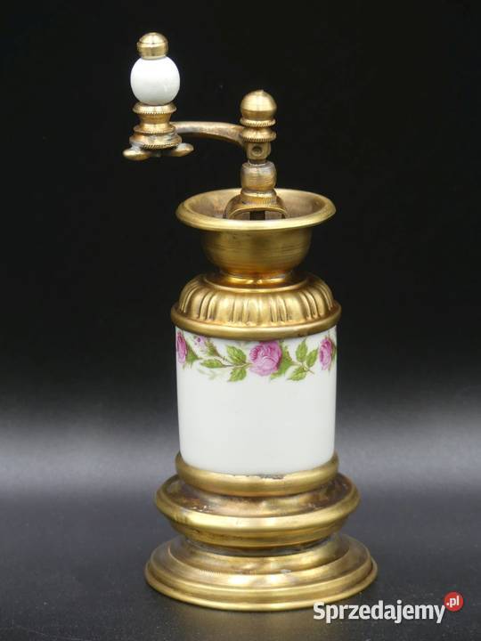 Piękny młynek do pieprzu z różami porcelana i Porcelana i szkło Poznań