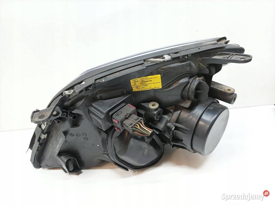 LAMPA PRZÓD PRAWA PRZED LIFT XENON Opel Vectra