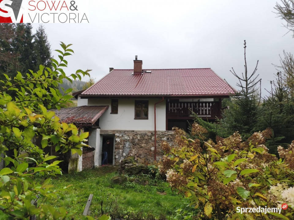 Dom w stylu hiszpańskim w Górach Sowich dolnośląskie