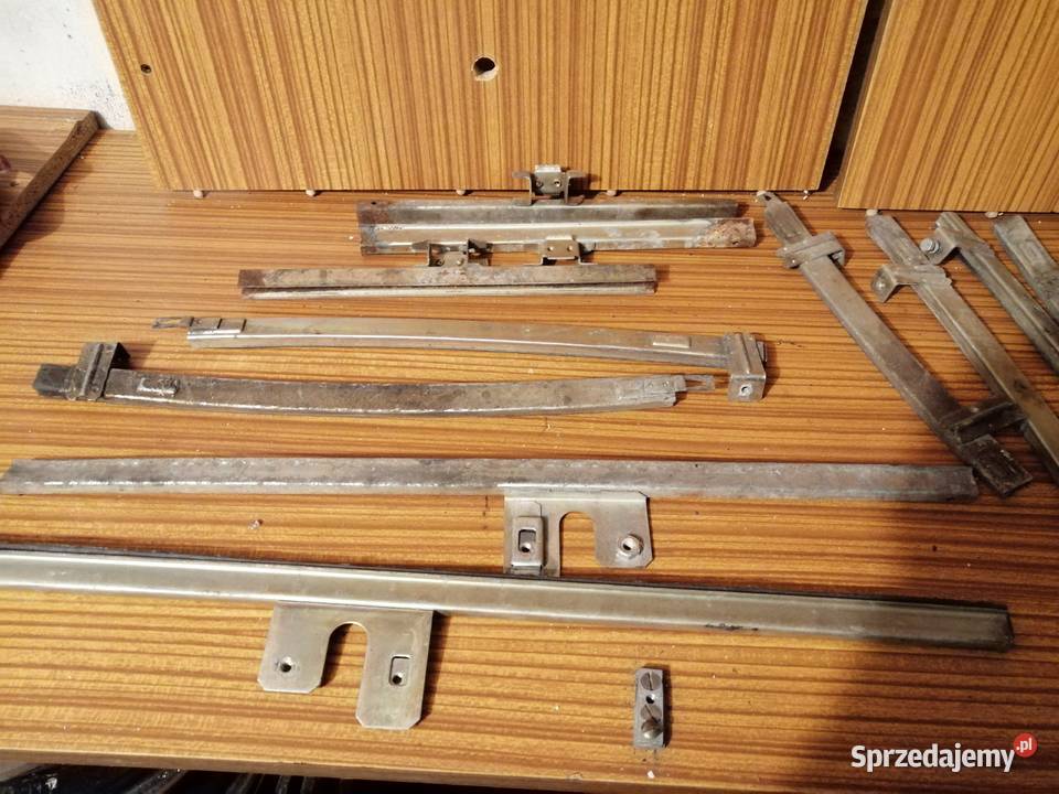 Ramka prowadnica szyby polonez fiat 125p fso atu osobowe Pozostałe Pionki