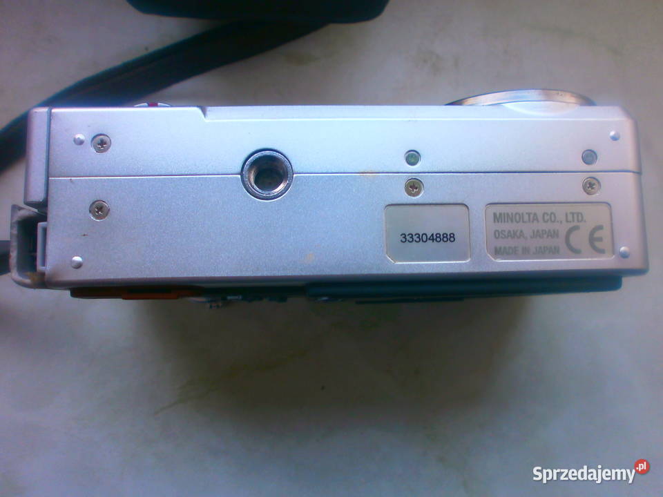 Minolta Dimage F200 Aparat fotograficzny