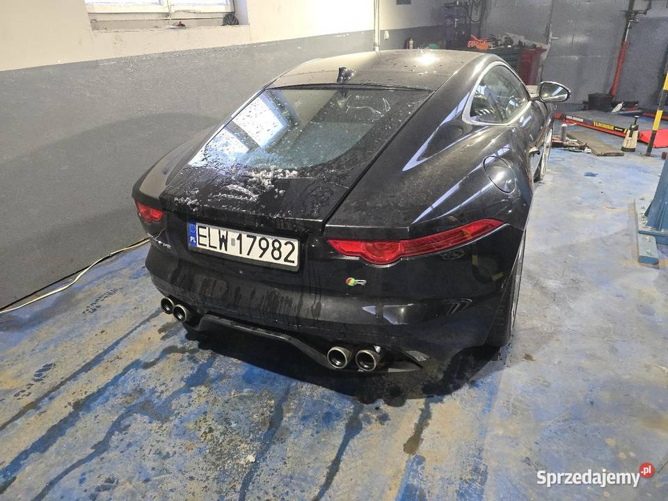 Jaguar Ftype uszkodzony łódzkie Bedoń Przykościelny