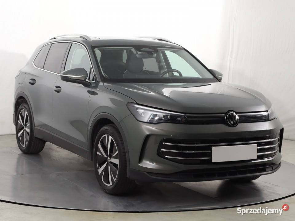 VW Tiguan 15 eTSI Katowice