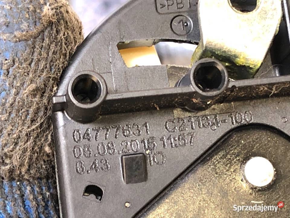 ZAMEK KLAPY TYŁ BMW F45 Minivan 7348530 osobowe