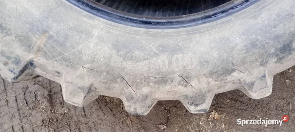 Opony 60065 r38 Opony rolnicze Brzozowo-Kolonia sprzedam